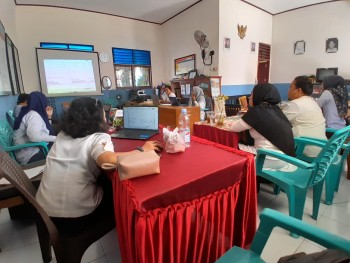 Kegiatan kelompok belajar bersama 